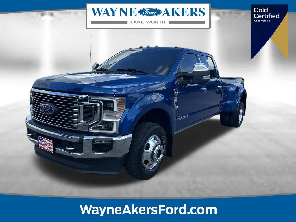 Used 2022 Blue Metallic Ford King Ranch image 1