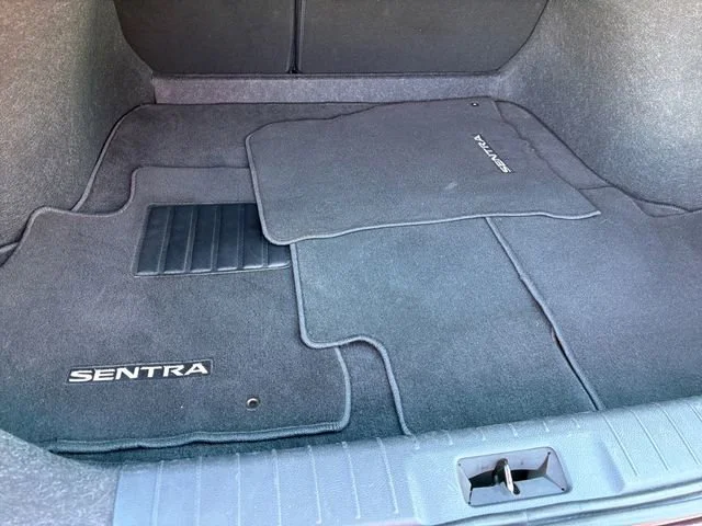 2025 Nissan Sentra SV - Photo 19