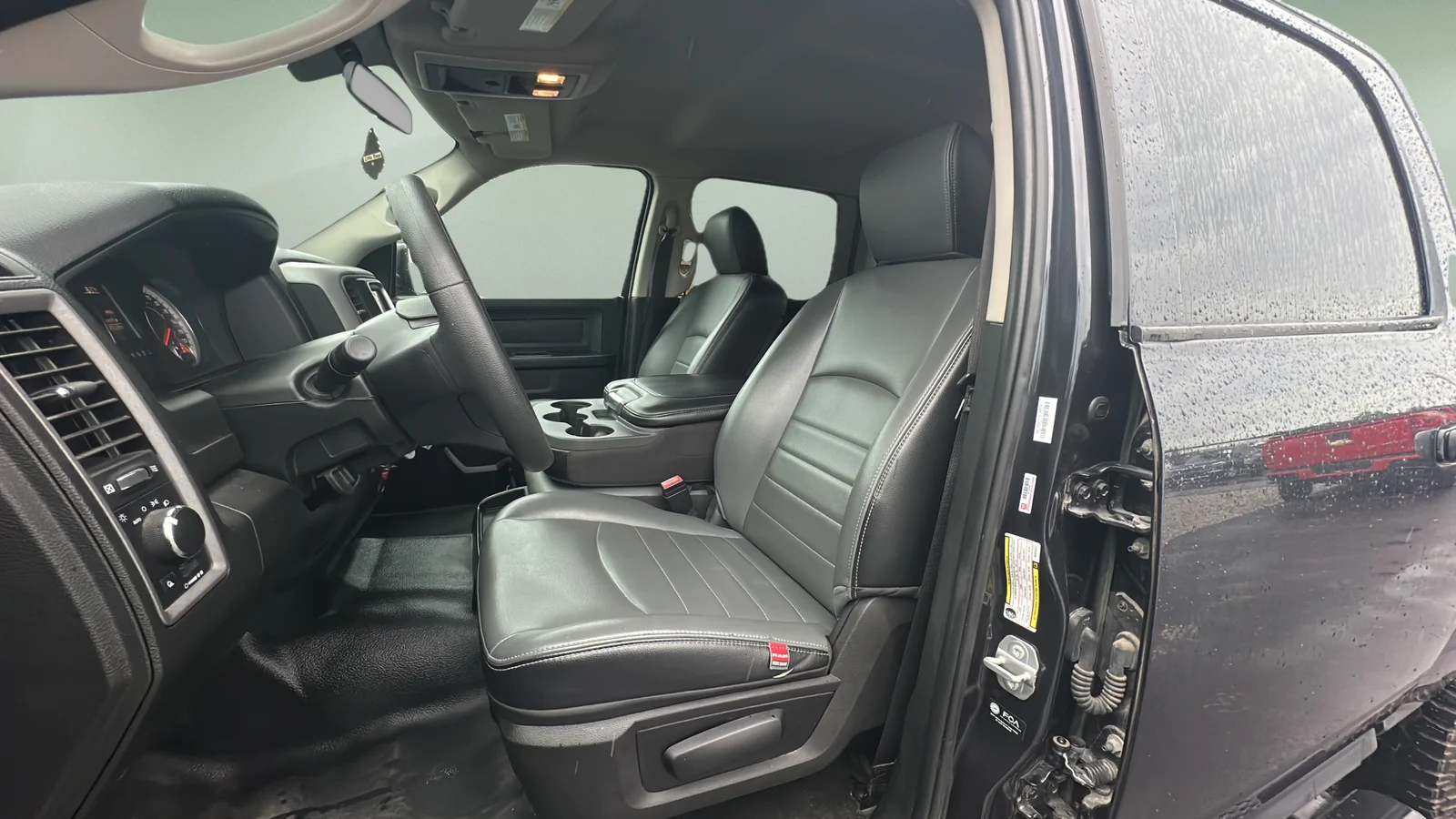 Used 2021 Gray Ram Tradesman image 17