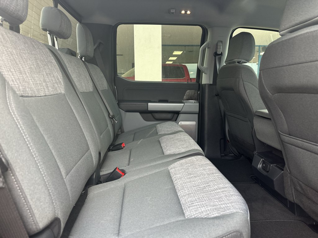 New 2026 Carbonized Gray Metallic Ford F-250® XLT image 4