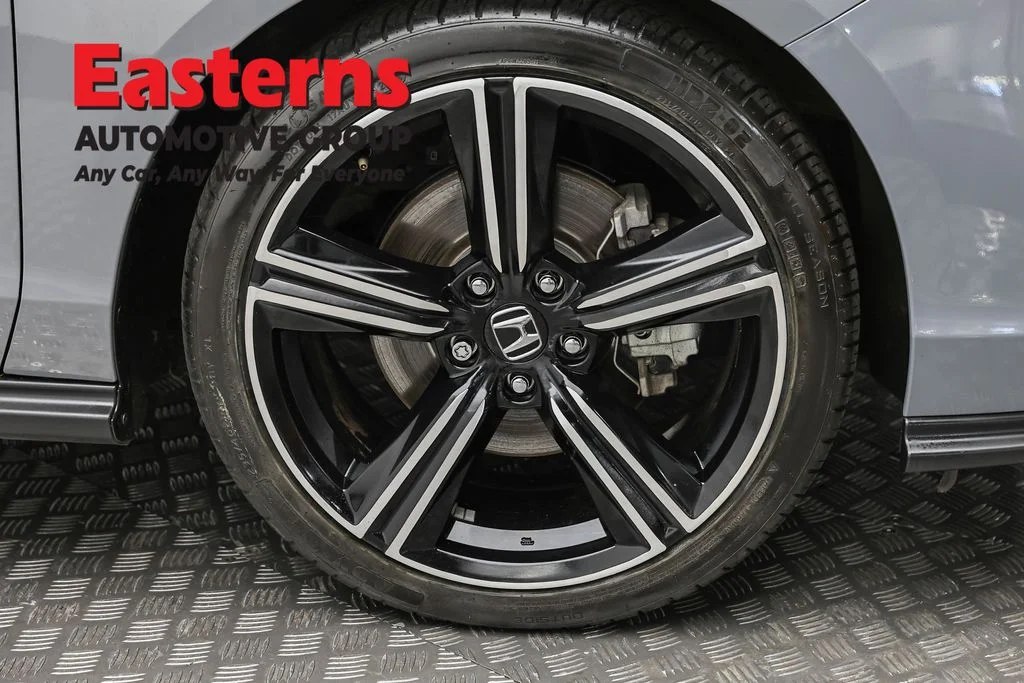 Used 2025 Gray Honda Sport image 32