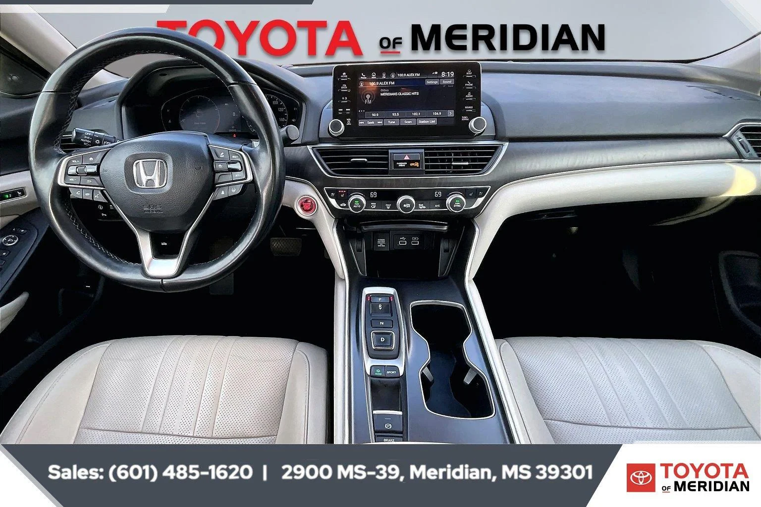 Used 2021 Platinum White Pearl Honda Touring image 12