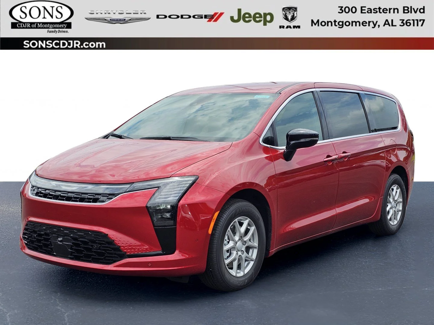 2027 Chrysler Pacifica Select's photo