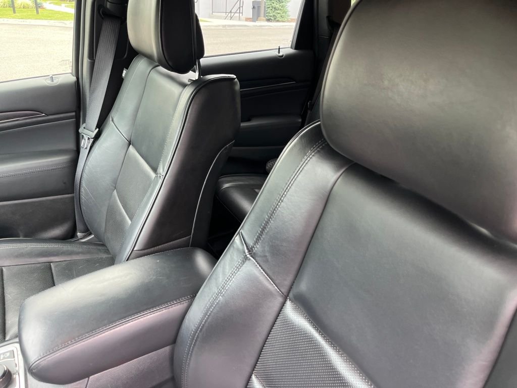 Used 2020 White Jeep High Altitude image 4
