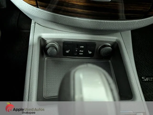 Used 2011 Gray Hyundai SE image 19