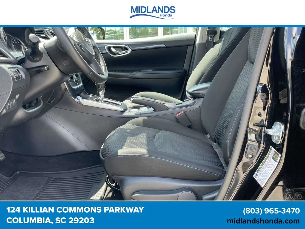 Used 2018 Super Black Nissan SR image 14