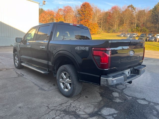 Used 2025 Black Ford XLT image 7