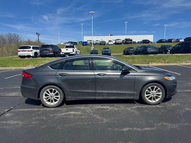 Used 2019 Ford Fusion SE with VIN 3FA6P0HD8KR214921 for sale in Dry Ridge, KY