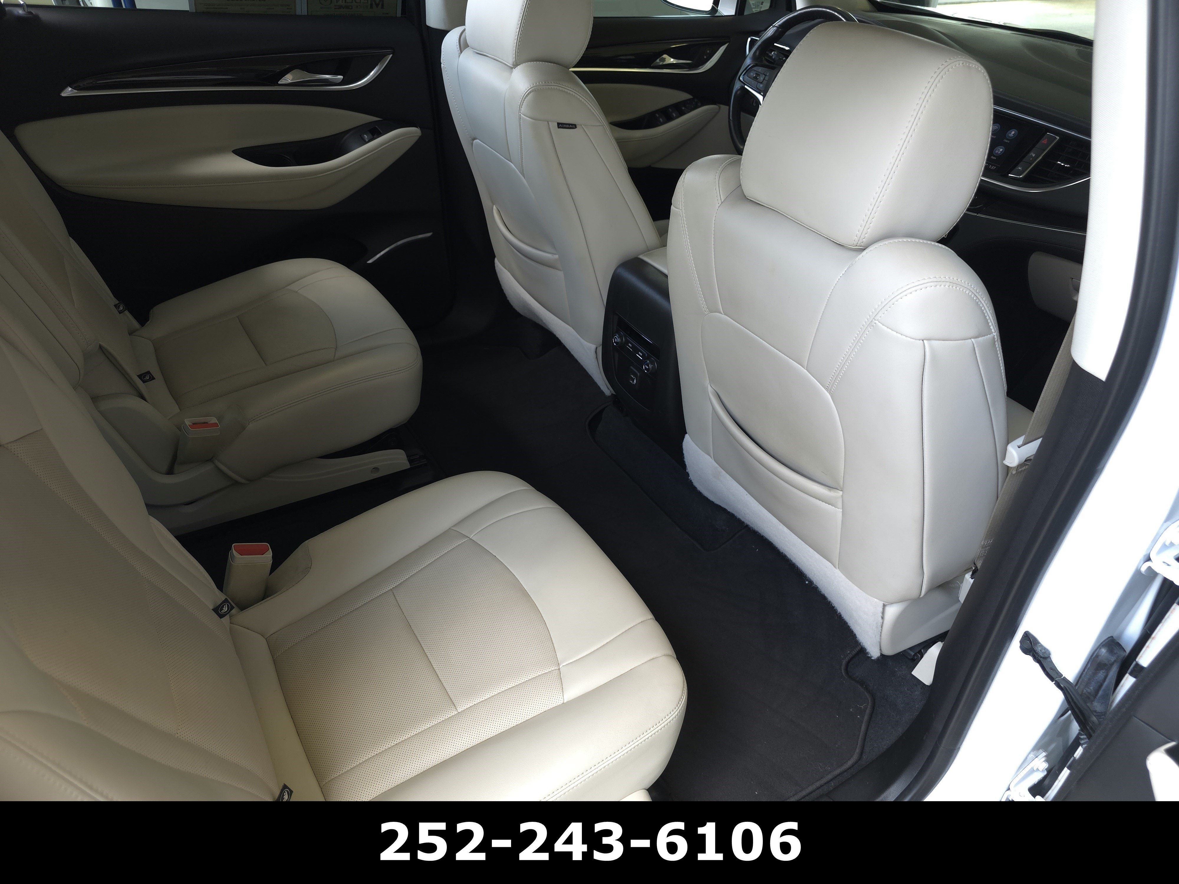 Used 2023 Summit White Buick Essence image 40