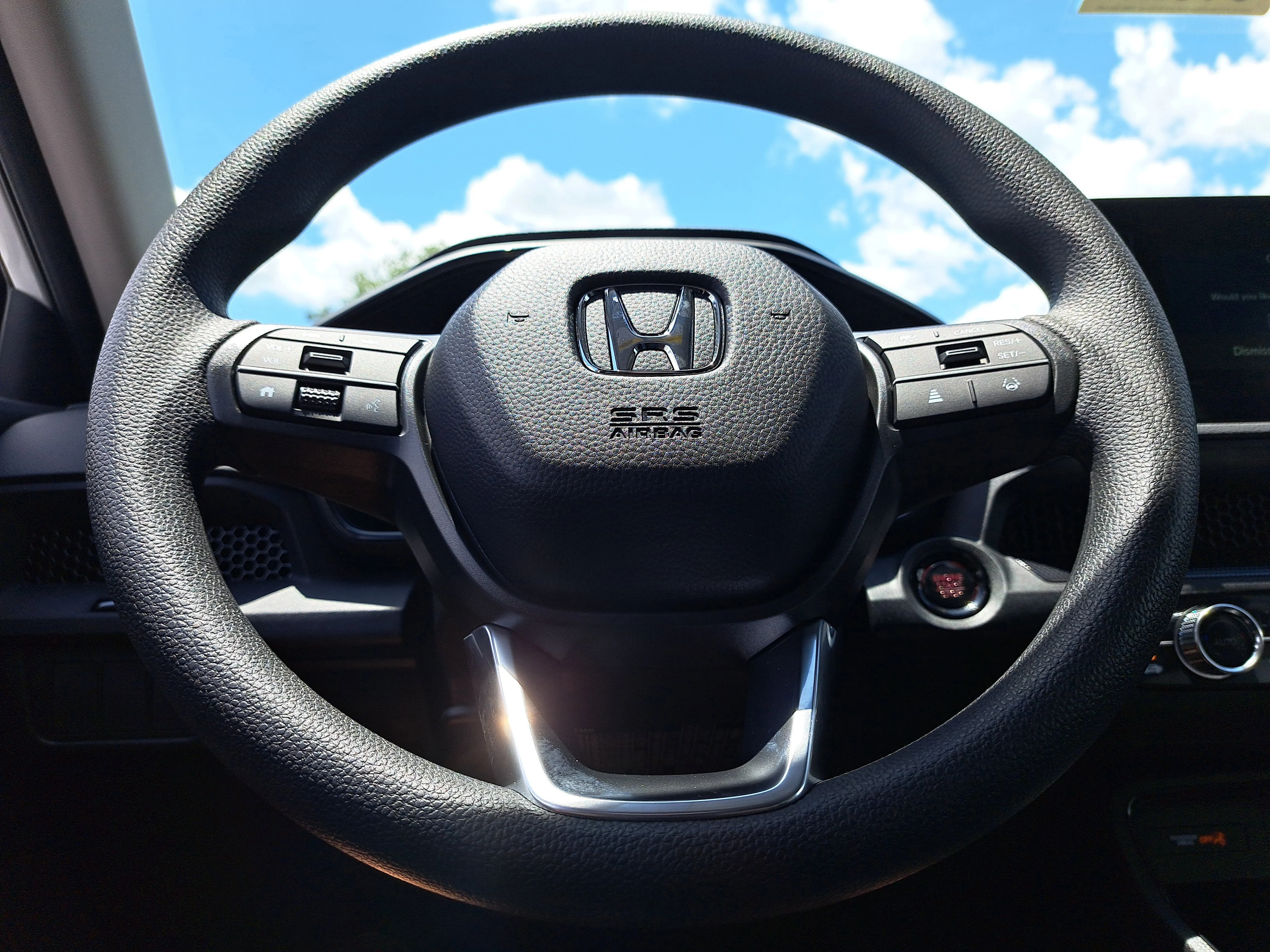New 2026 Platinum White Pearl Honda EX image 28