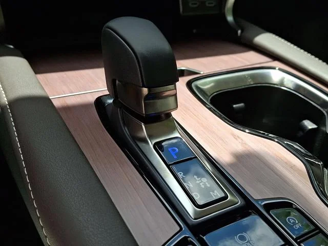 New 2026 Matador Red Mica Lexus PREMIUM PLUS image 16