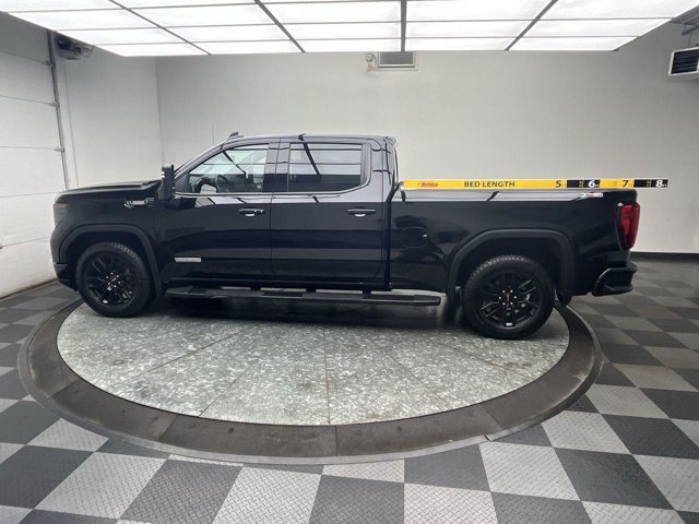 Used 2024 Onyx Black GMC Elevation image 7