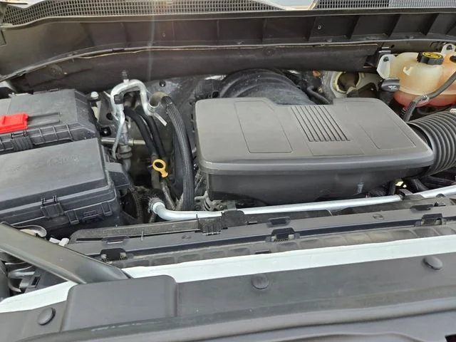 Used 2020 White Chevrolet LT image 21