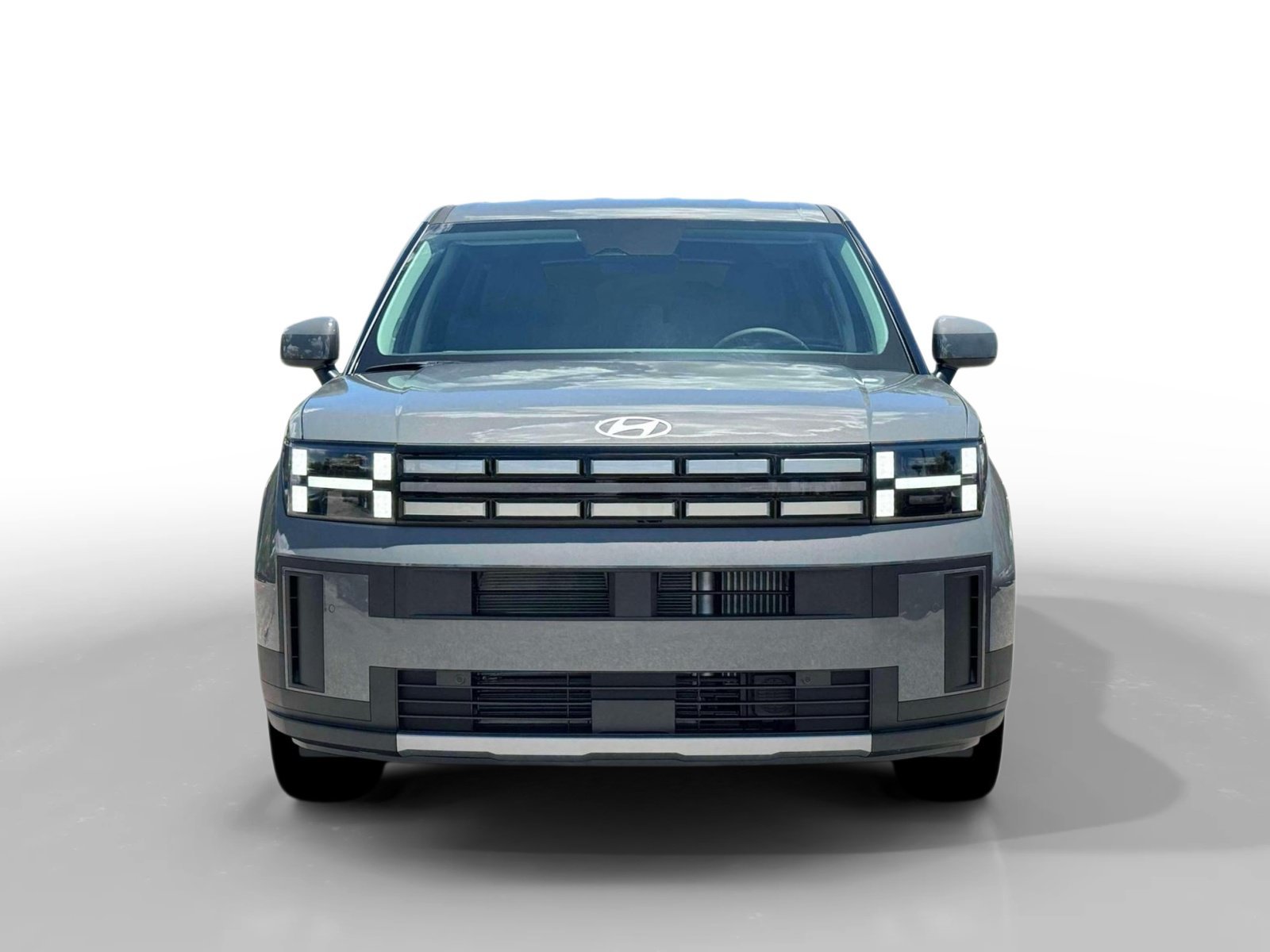 New 2026 Hampton Gray Hyundai SE image 12