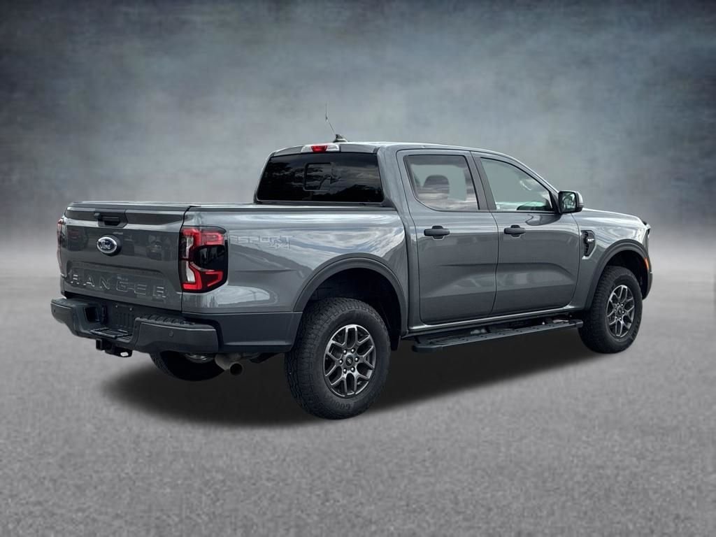 Used 2025 Carbonized Gray Metallic Ford XLT image 5