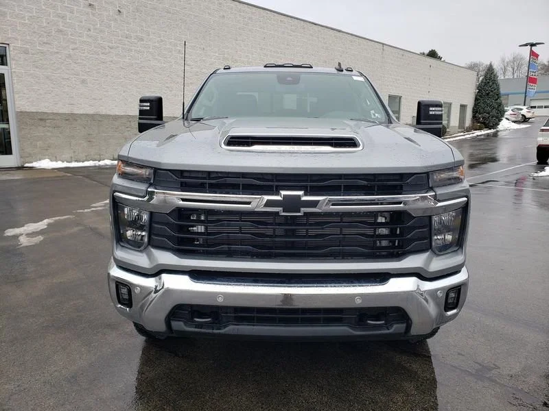 2026 Chevrolet Silverado 2500 HD LT - Photo 2