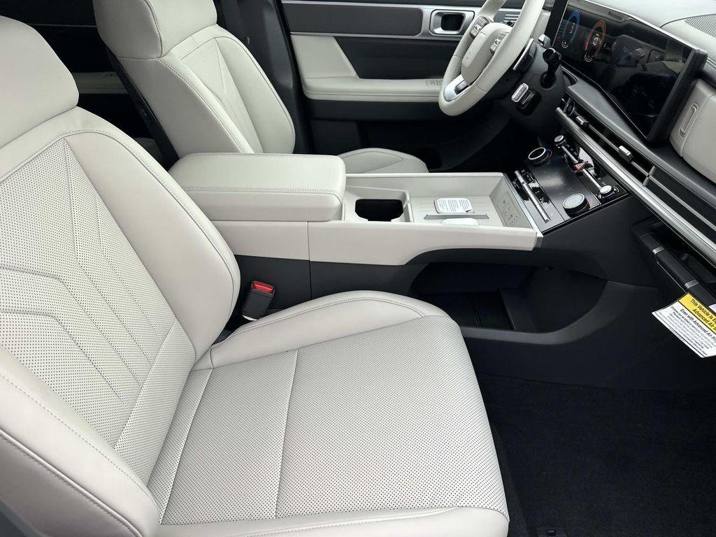New 2026 Black Hyundai SEL AWD image 14