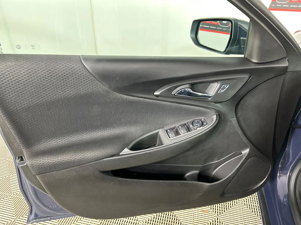 Used 2025 Black Chevrolet RS image 11
