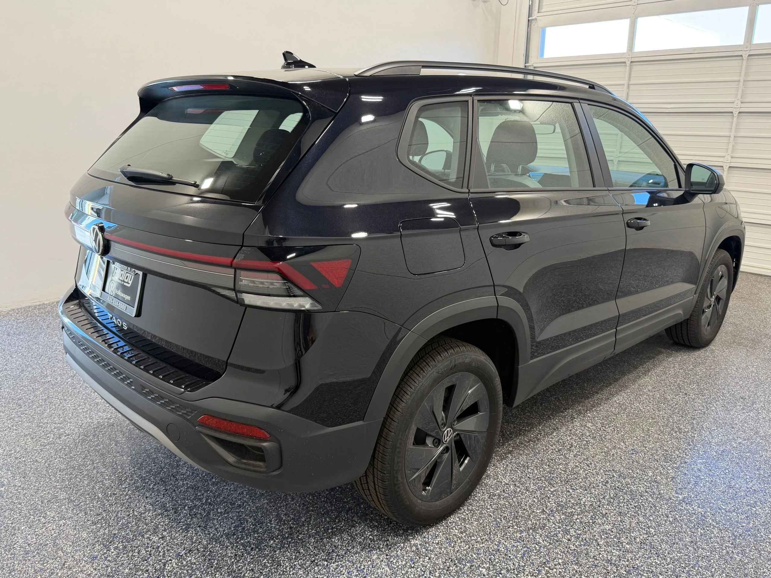 New 2026 Black Volkswagen 1.5T S image 6