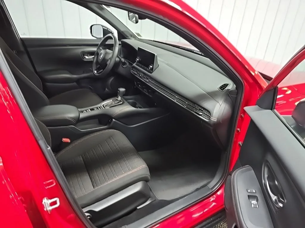Used 2024 Milano Red Honda Sport image 15