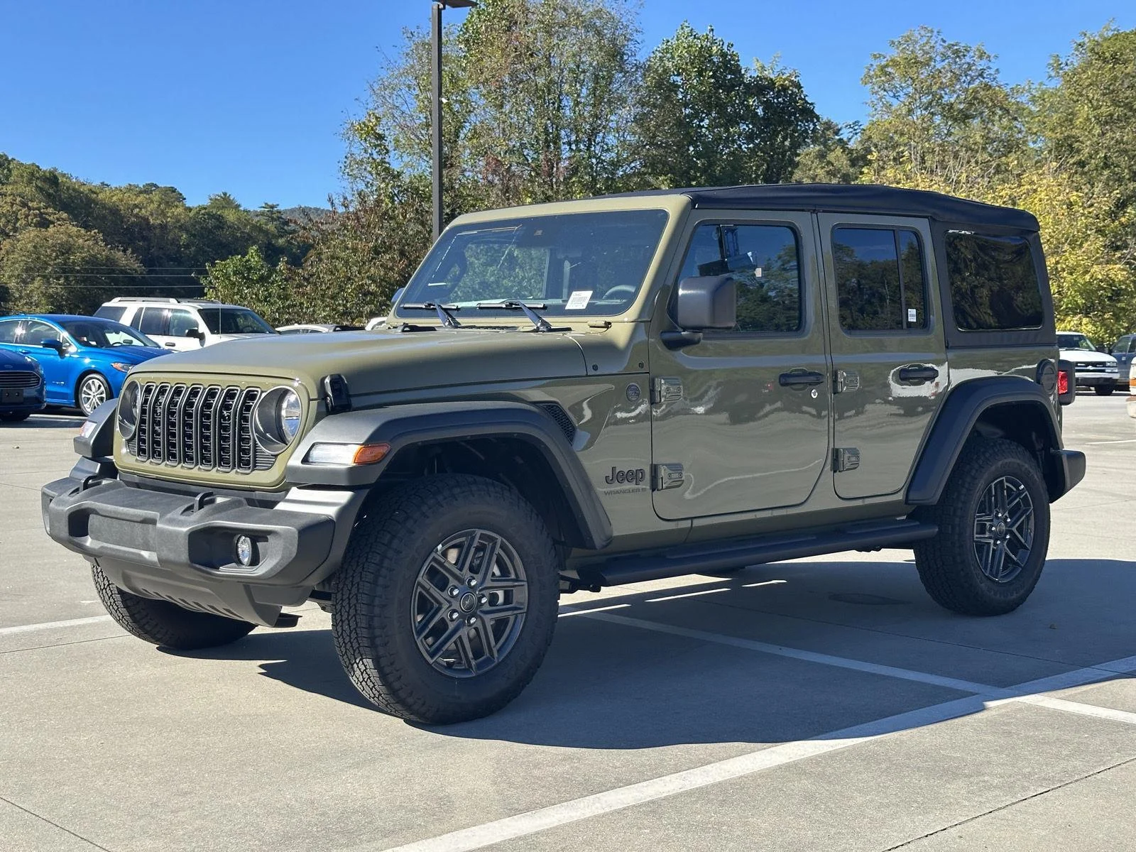New 2025 41 Jeep Sport S image 3