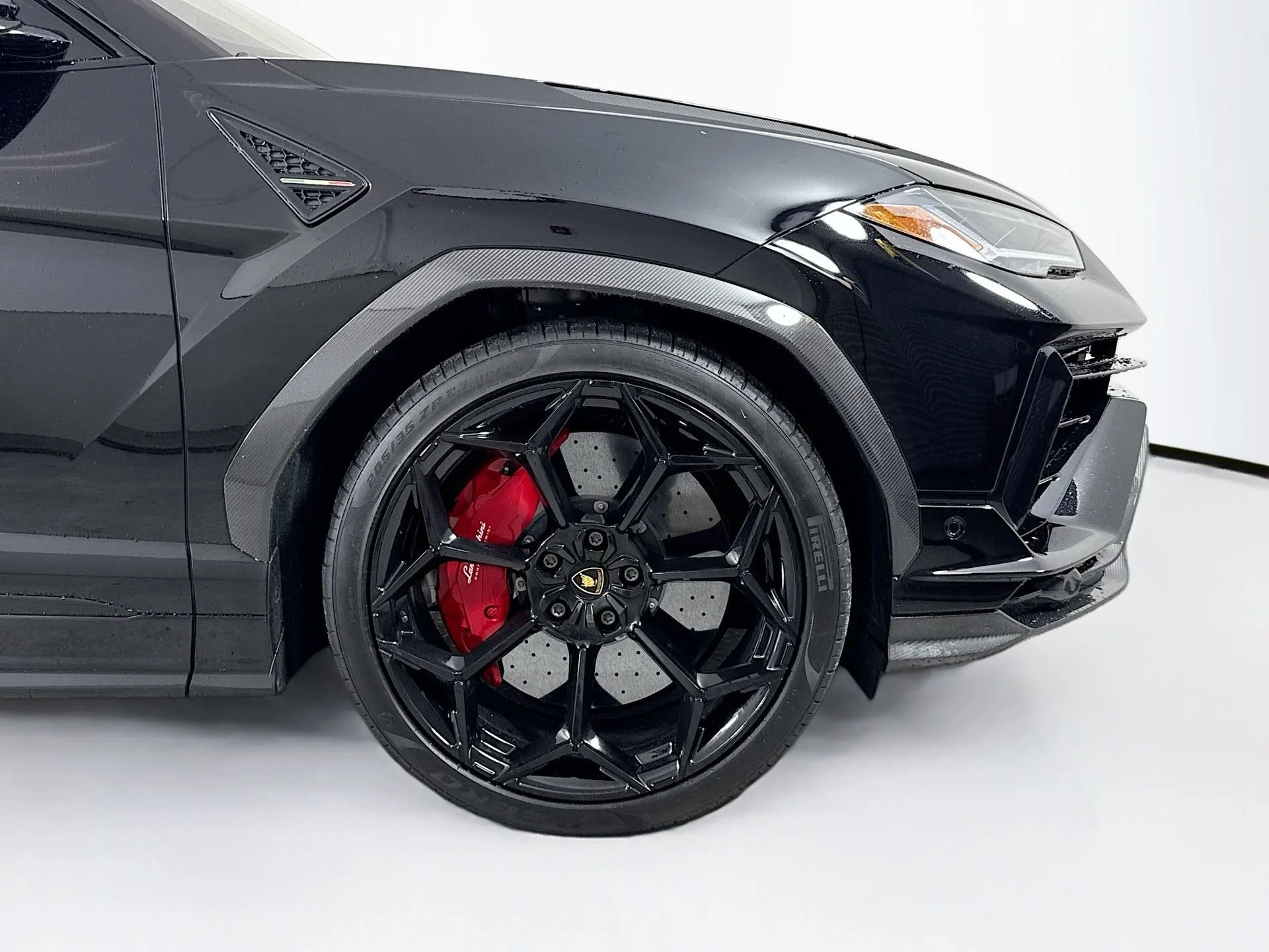 Used 2024 Nero Noctis Metallic Lamborghini Performante image 28