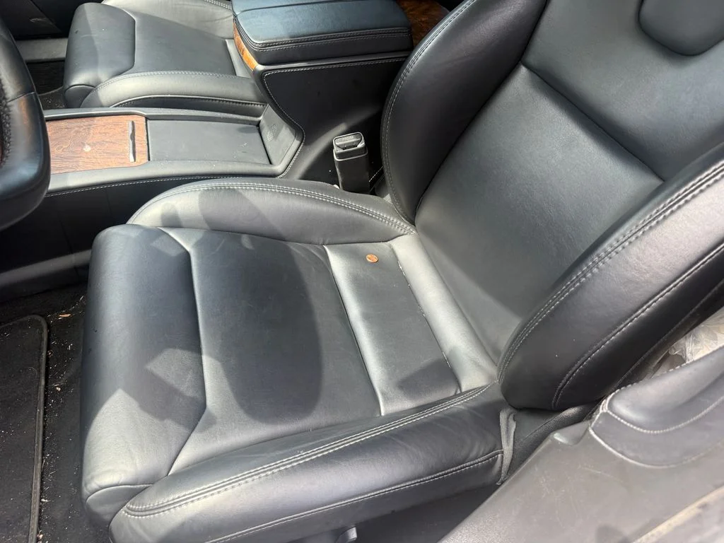 Used 2018 White Tesla 75D image 18
