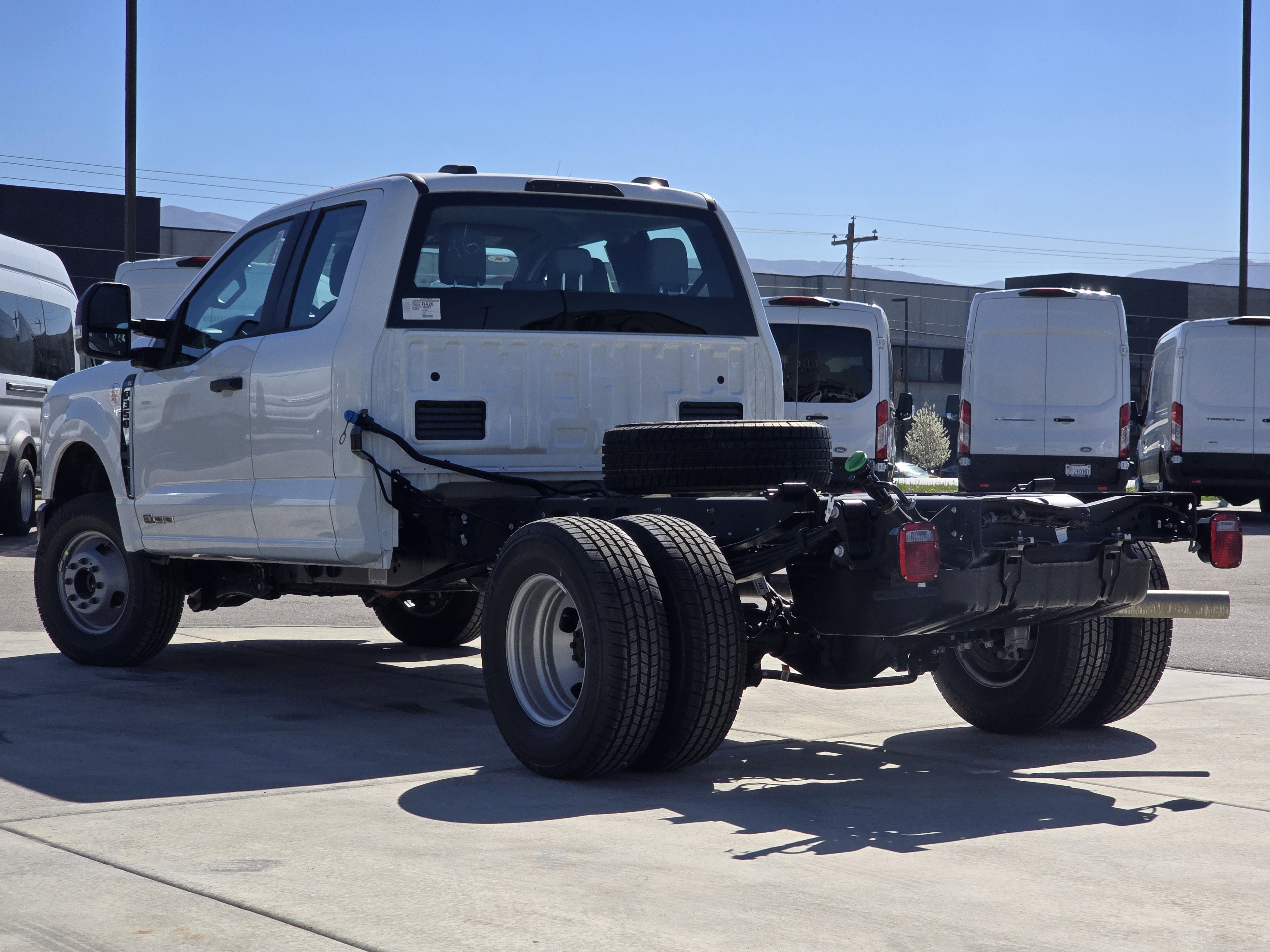New 2026 Oxford White Ford XL image 19