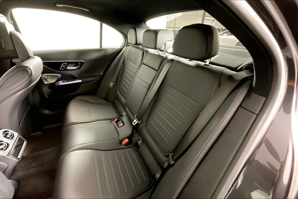 2026 Mercedes-Benz C-Class Sedan C 300 - Photo 18