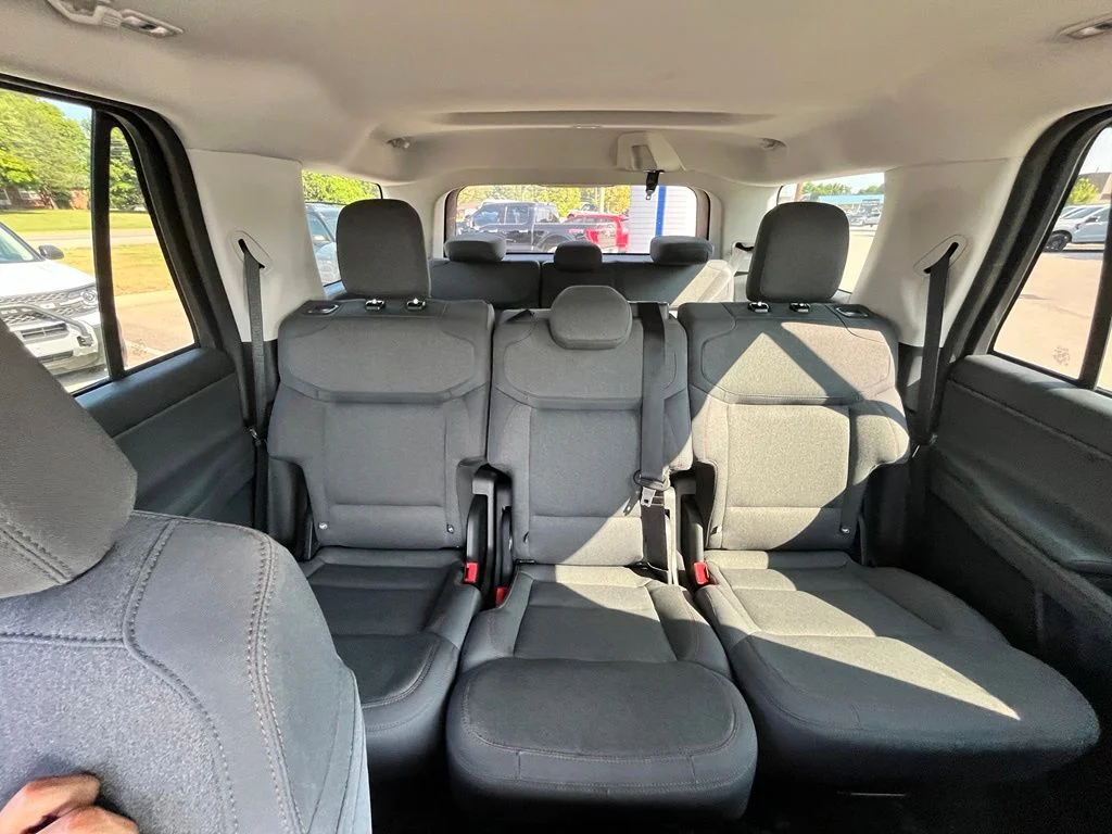 Used 2025 White Ford Active image 14