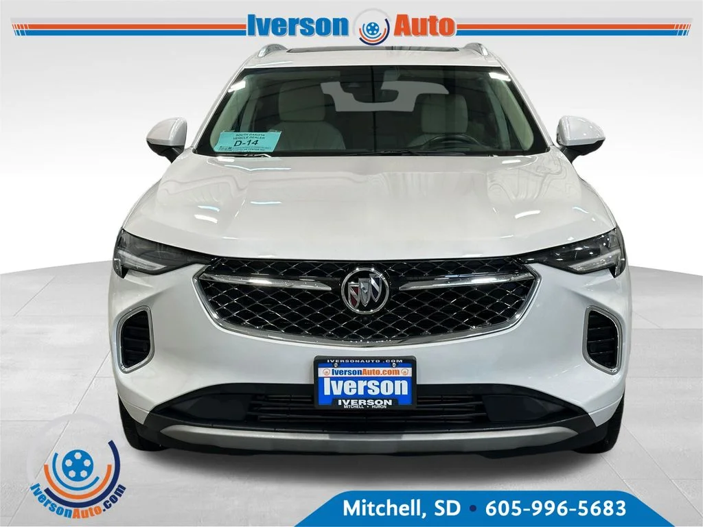 Used 2023 White Buick Avenir image 3