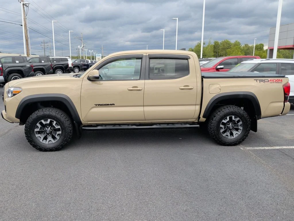 Used 2019  Toyota TRD Off-Road image 5