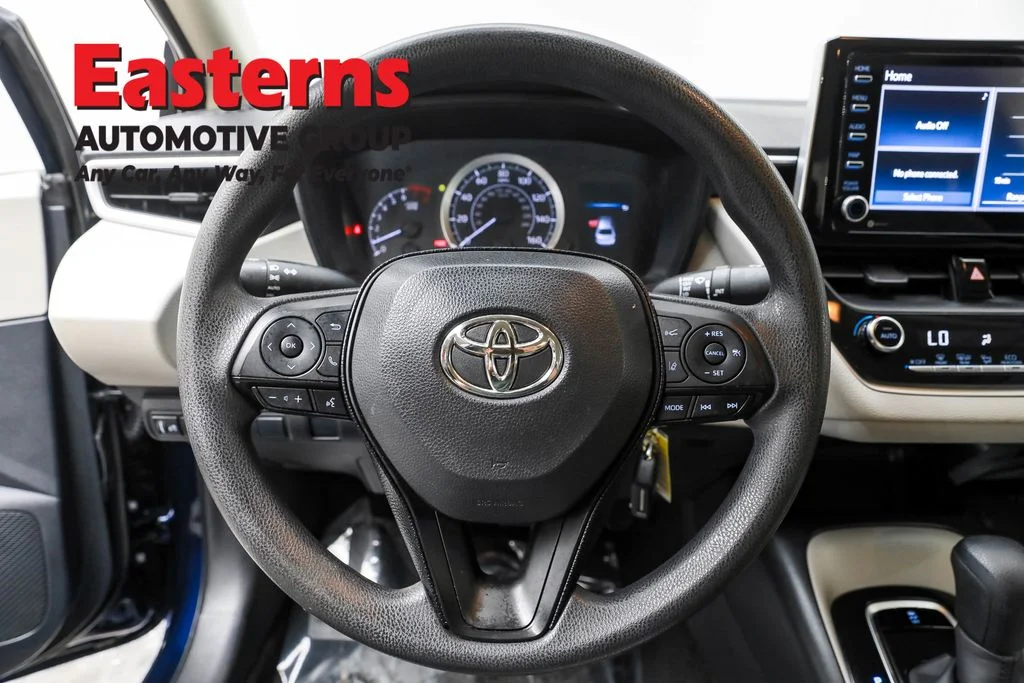 Used 2021 Blue Toyota LE image 10