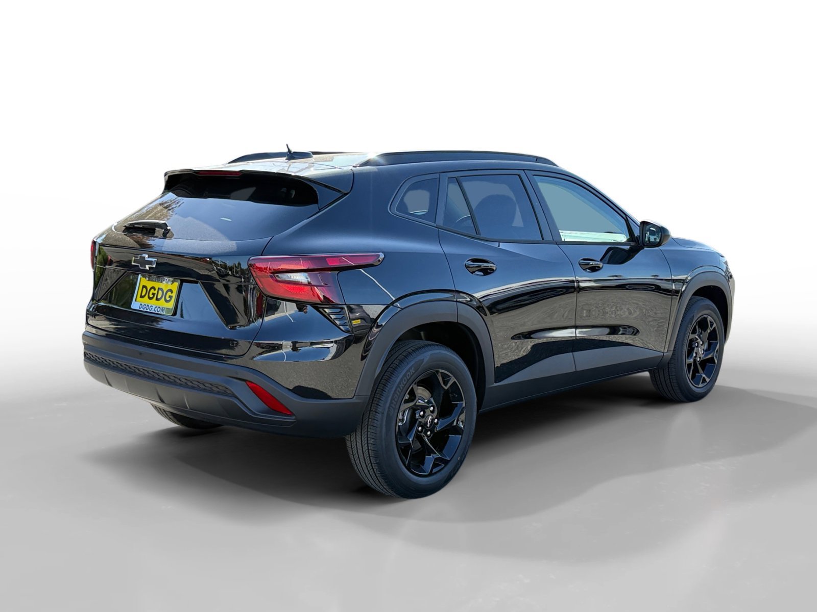 New 2026 Mosaic Black Metallic Chevrolet LT image 5