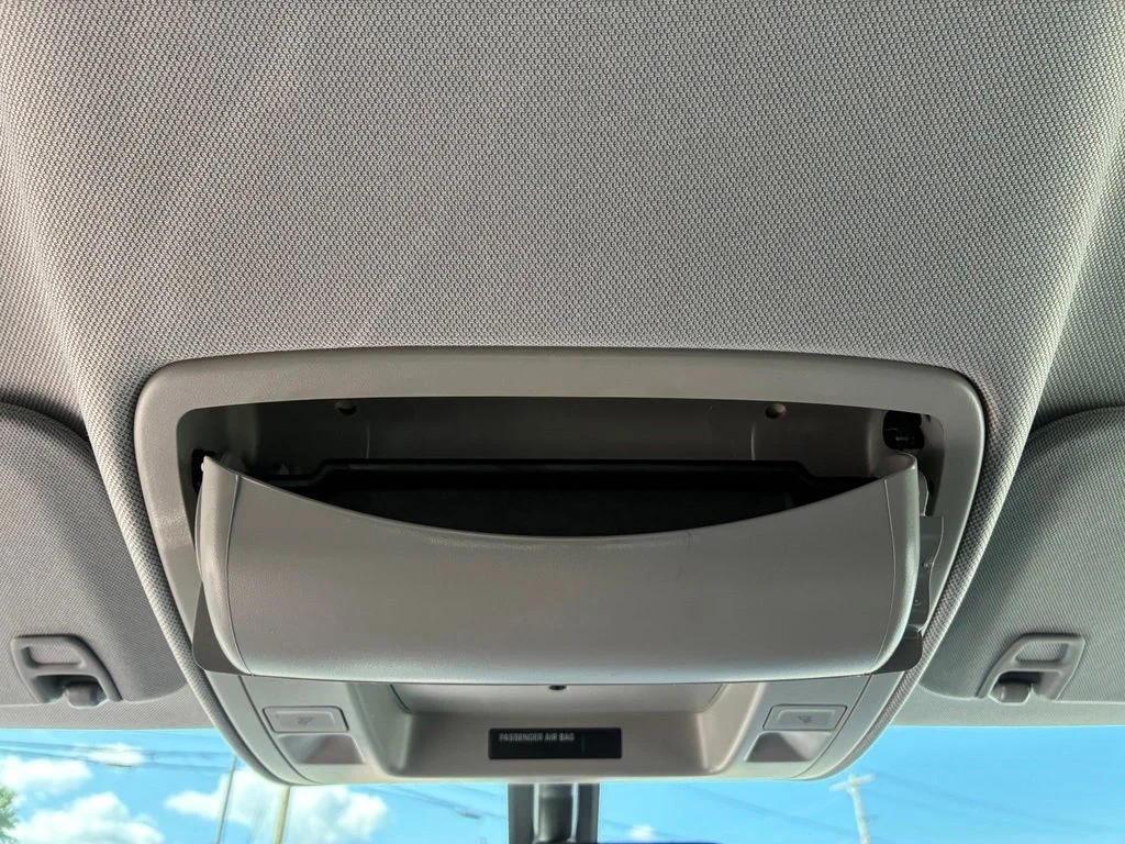 Used 2017 Black Chevrolet LT image 25