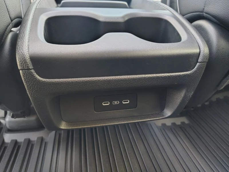 Used 2025  Honda Elite image 23