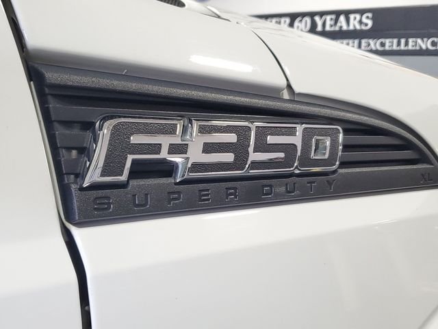 Used 2015 White Ford XL image 6