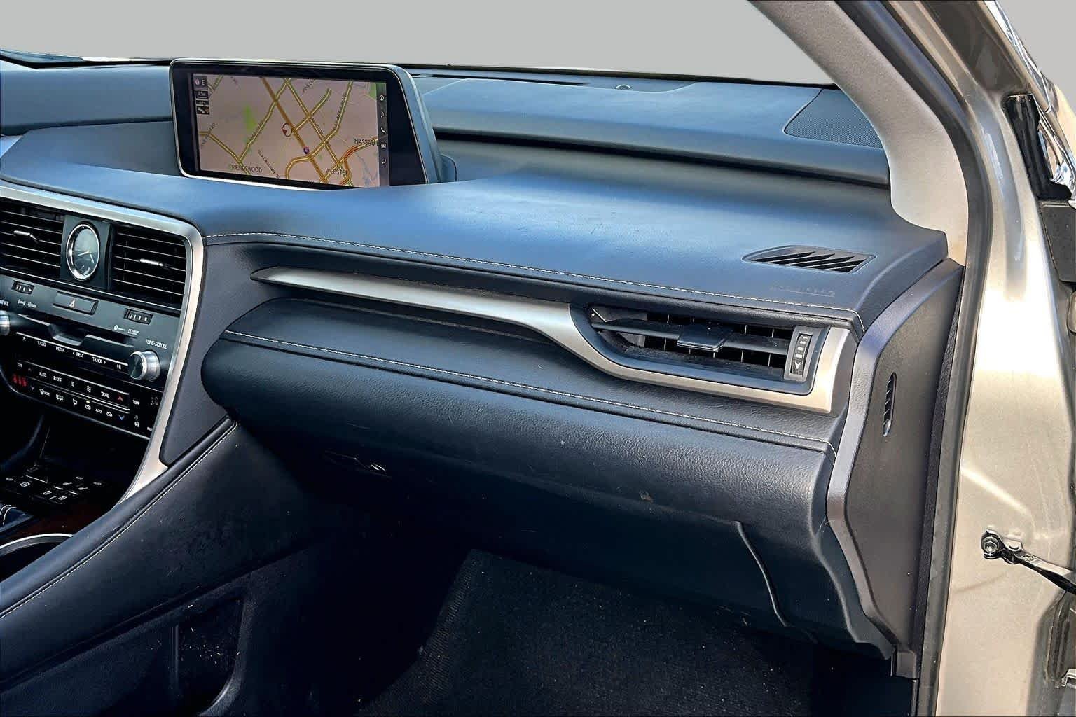 Used 2018 Atomic Silver Lexus  image 19