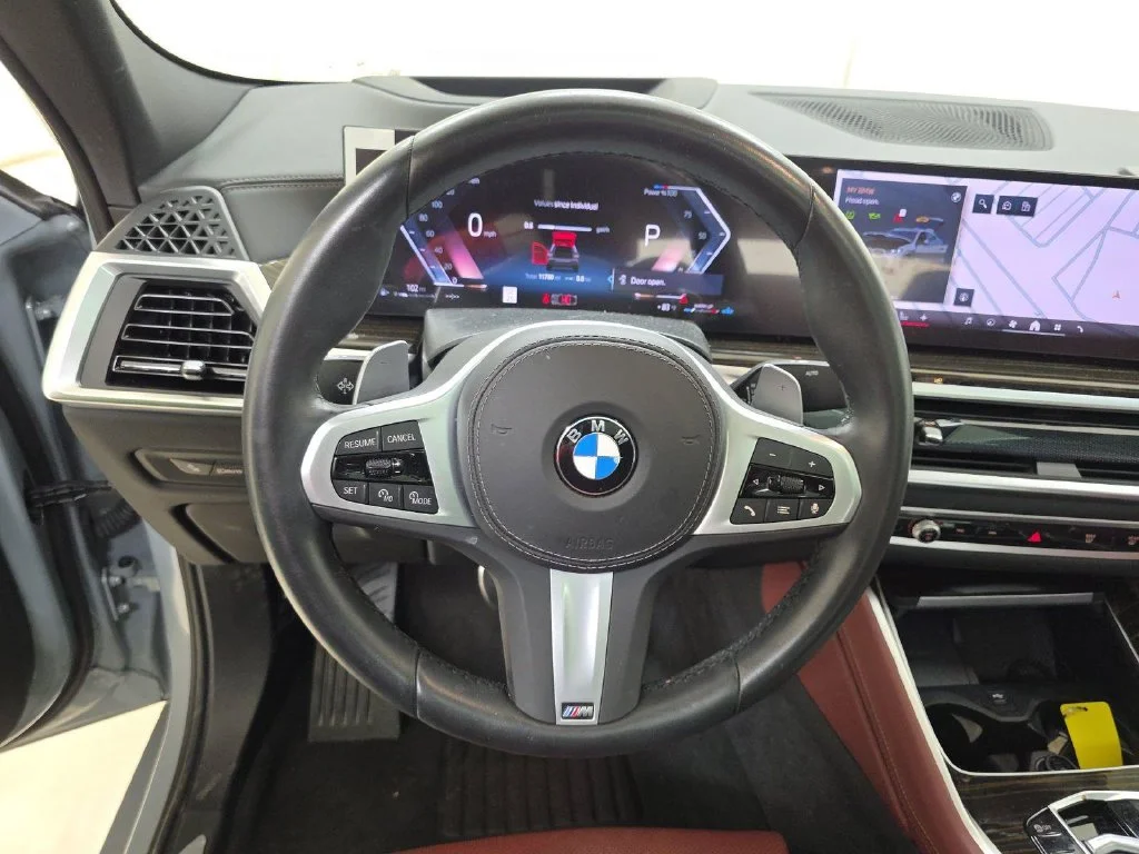 Used 2026 Gray BMW xDrive40i image 6