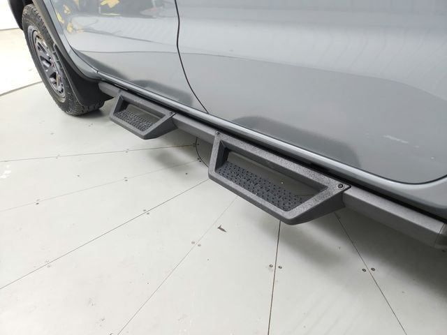 Used 2025 Gray Nissan PRO-4X image 41