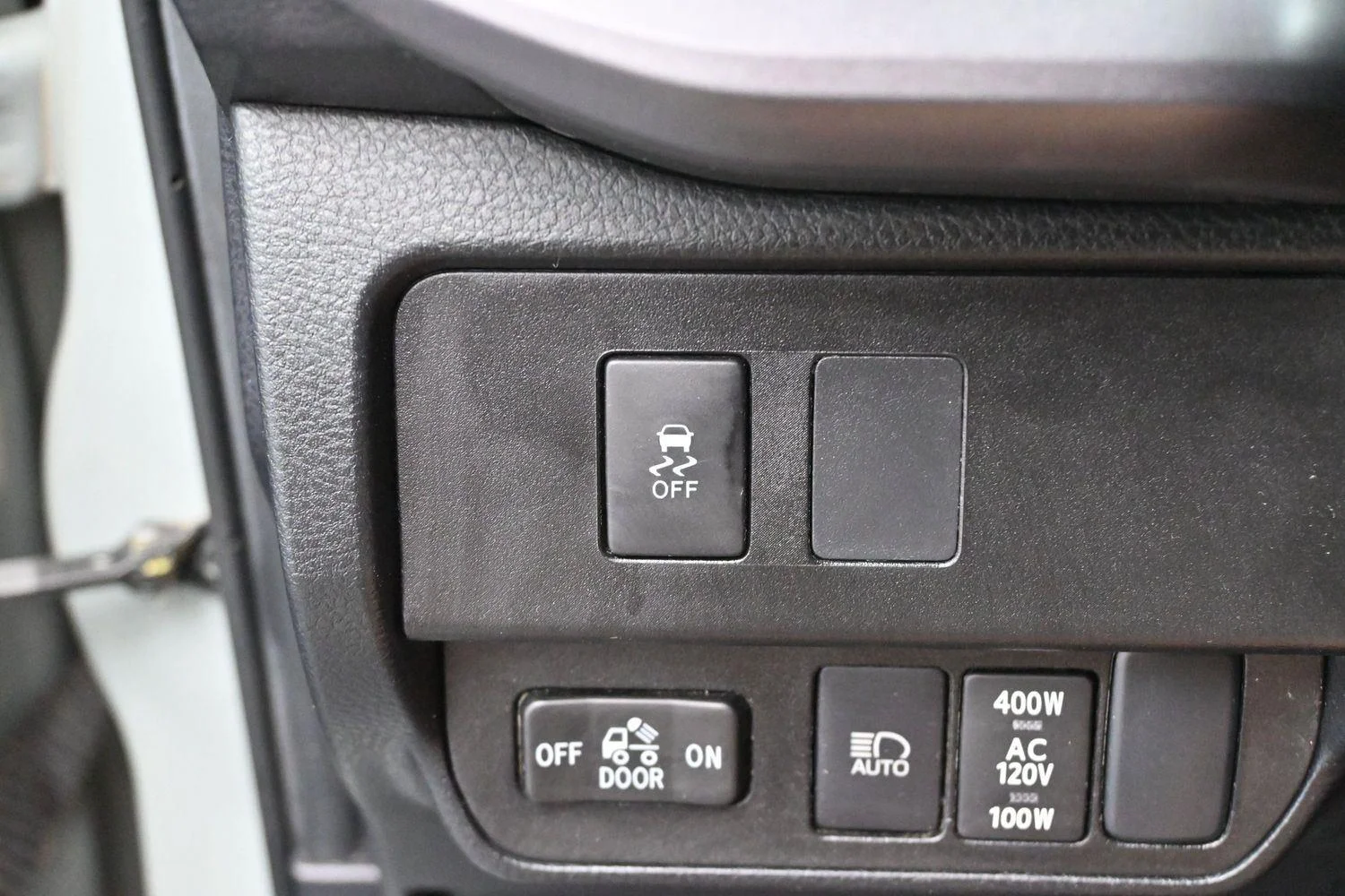 Used 2023 Gray Toyota SR image 26