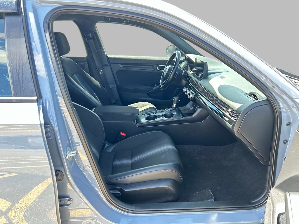 Used 2022 Blue Honda Sport image 17