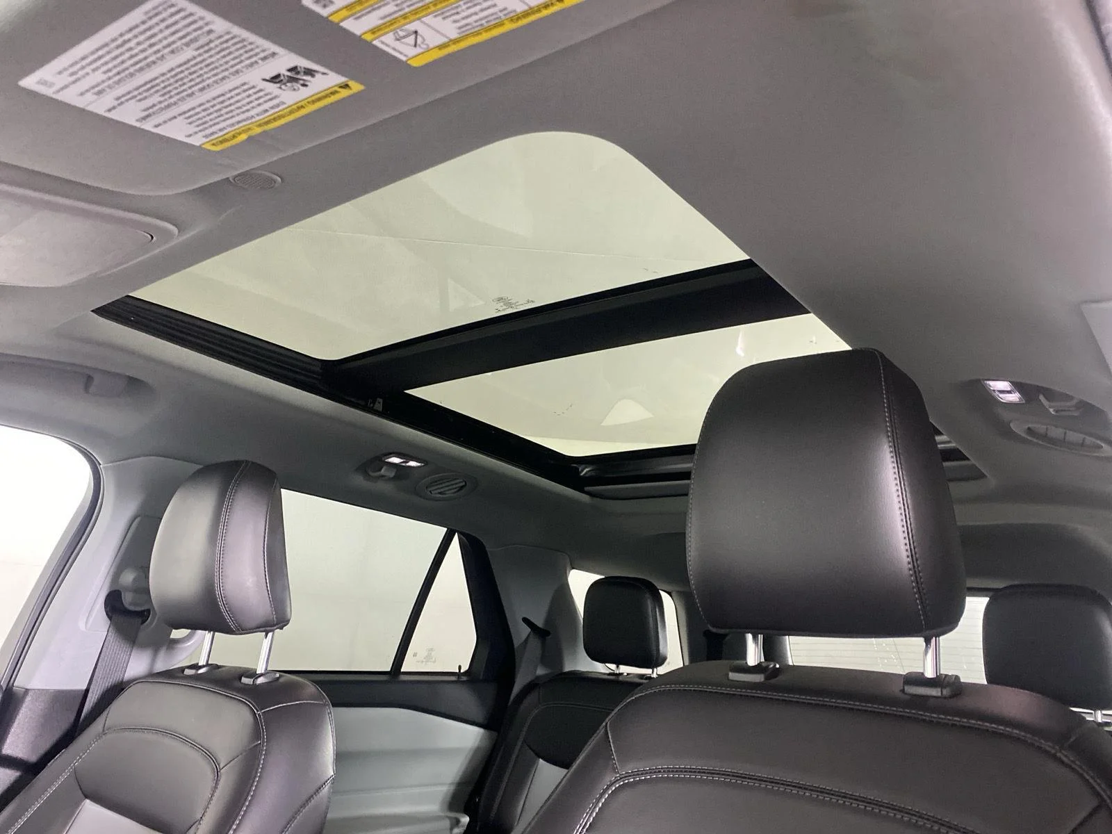 Used 2023 Agate Black Ford XLT image 22