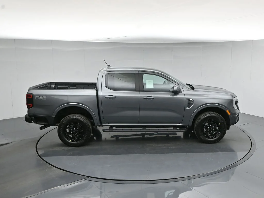 New 2026 Gray Ford Lariat image 40