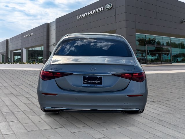 Used 2024  Mercedes-Benz S 580 image 4