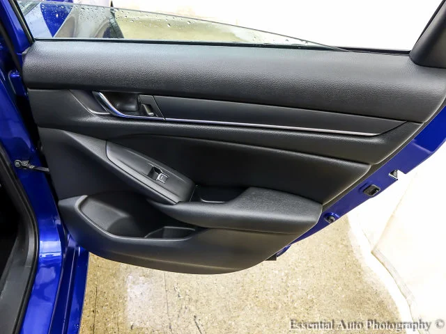 Used 2020 Blue Honda Sport image 21