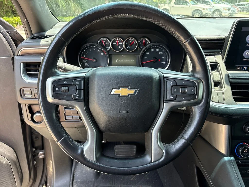 Used 2021 Gray Chevrolet LT image 18