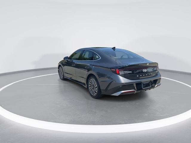 Certified Used 2025 Gray Hyundai SEL image 6