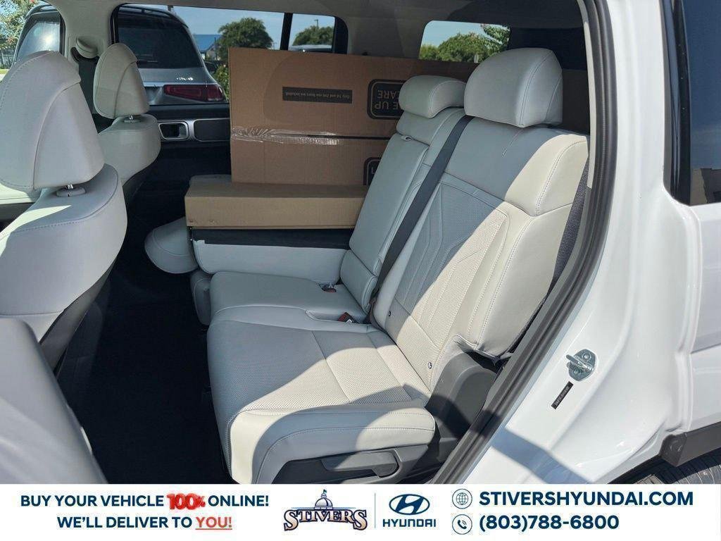 New 2027 White Hyundai SEL image 21