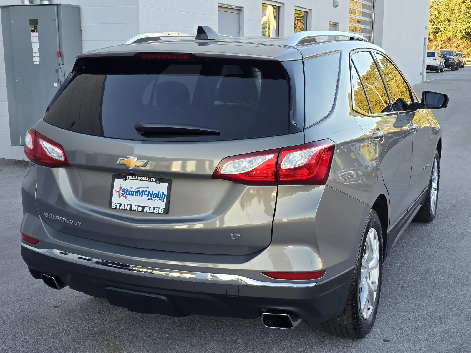 Used 2018 PEPPERDUST METALLIC Chevrolet LT image 7